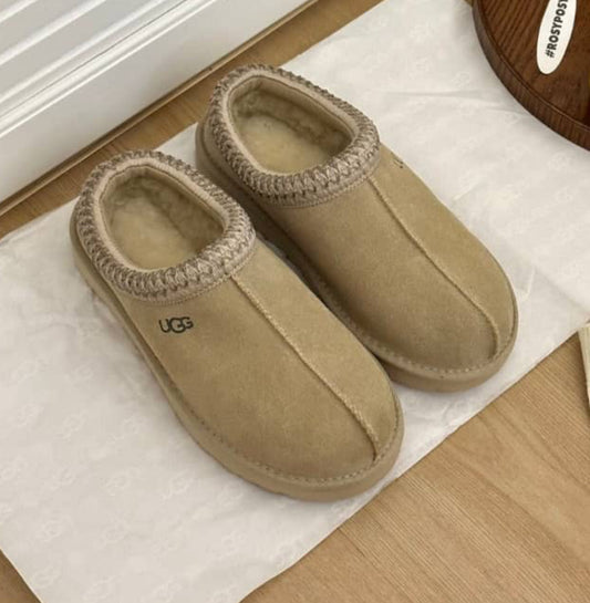 UGG Taz