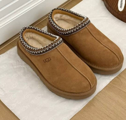 UGG Taz