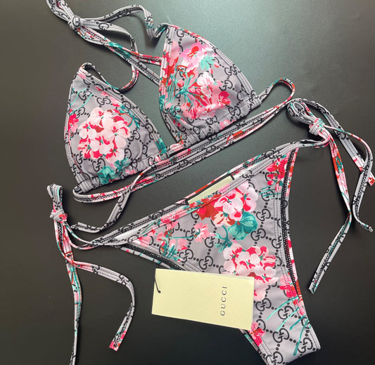 GG Bikini